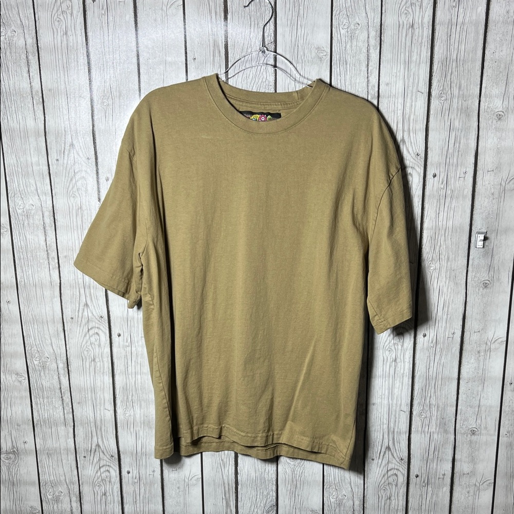 American Garage basic tee size Large